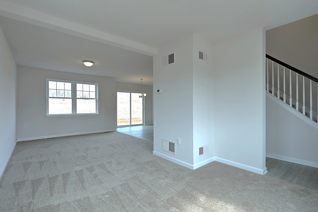 157 Valley View Circle (4 BR, 2.5 Bath) Farm Lane Estates