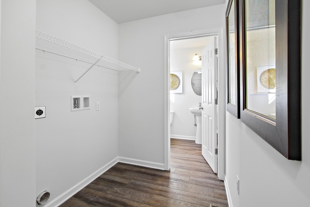 1133_Sage_Drive_Walk_In_Closet